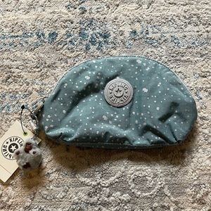 🦧Kipling Zadok Silver Sky Blue Cosemetic Zip Pouch